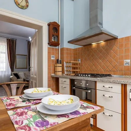 Art Deco In Old Town With Ac And Terrace Apartman Pozsony