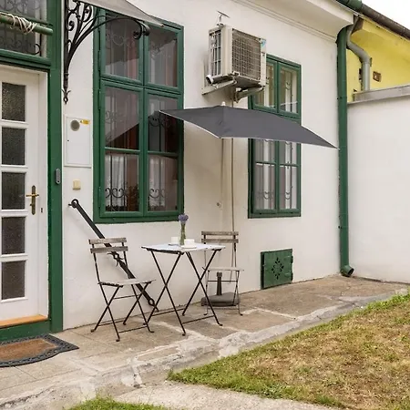 Διαμέρισμα Art Deco In Old Town With Ac And Terrace