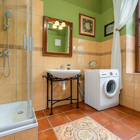 Apartman Art Deco In Old Town With Ac And Terrace *